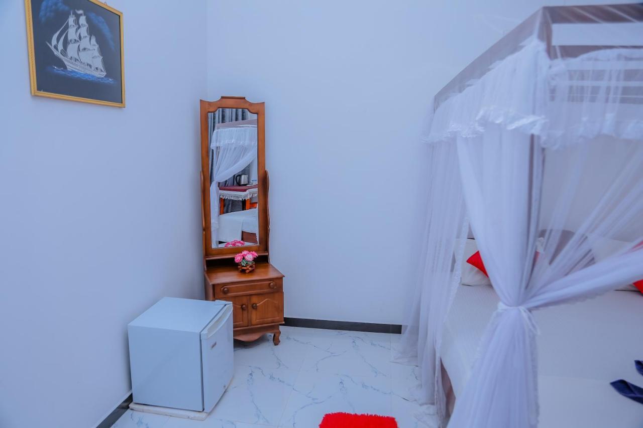 미리사 Sajana Ocean Hill B&B 외부 사진
