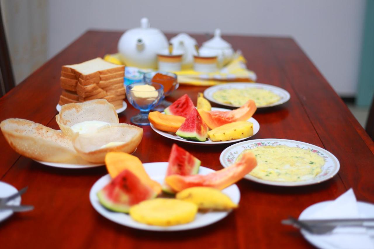 미리사 Sajana Ocean Hill B&B 외부 사진