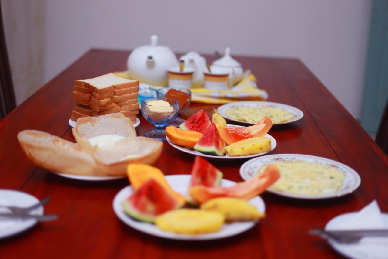 미리사 Sajana Ocean Hill B&B 외부 사진